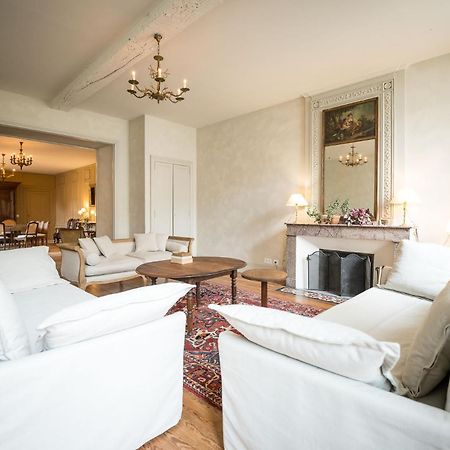 Une Chambre A La Maison Du Ballandreau Bed & Breakfast Monsegur  Bagian luar foto